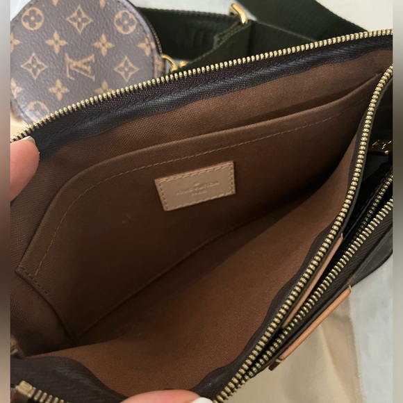 Louis Vuitton Multi Pochette Accessoires - Picture 4 of 8